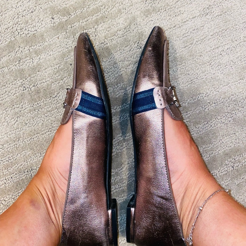 Tommy Hilfiger Tomina Shoes Bronze Loafer Flat Pointed Toe Slip On's - Picture 4 of 5